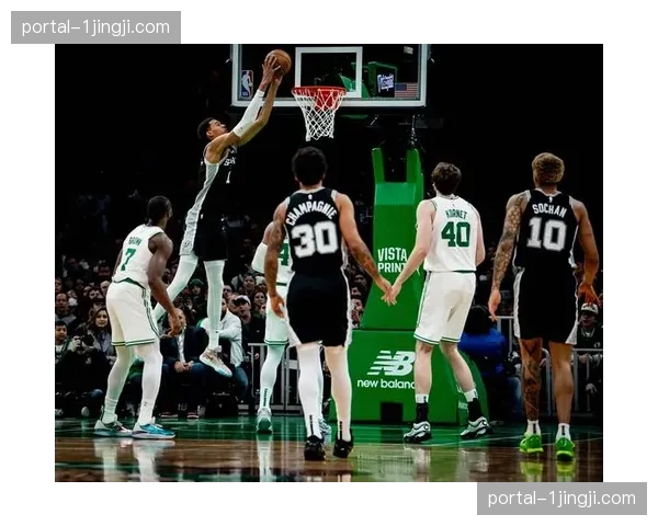 马刺普拉姆利确定缺阵 内线轮换依赖文班亚马单核